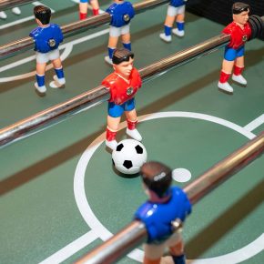 Misaladejuegos Futbolin Silver Jugador Plástico Pies Separados PL0521 - Imagen 4