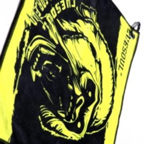 Misaladejuegos Cuesoul  Square Dart Sport Towel Kingkong CSDA-WW051 - Imagen 3