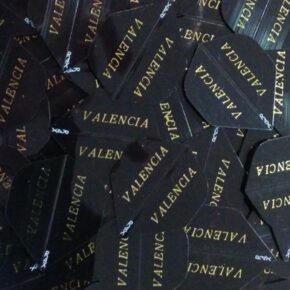 Misaladejuegos Plumas Ruthless R4x Standard Valencia - Imagen 3