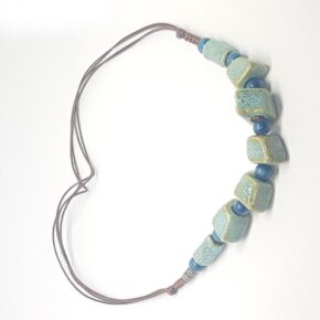 Misaladejuegos Collar Piedras Celeste Cordón Fino Marron - Imagen 3