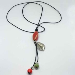 Misaladejuegos Collar Piedras Roja Verde Hoja Plata Con Final Coral Verde
