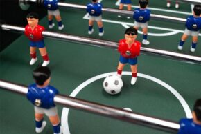 Misaladejuegos Futbolin Diamond Classic Jugador Plastico Pies Separados PL1658 - Imagen 4