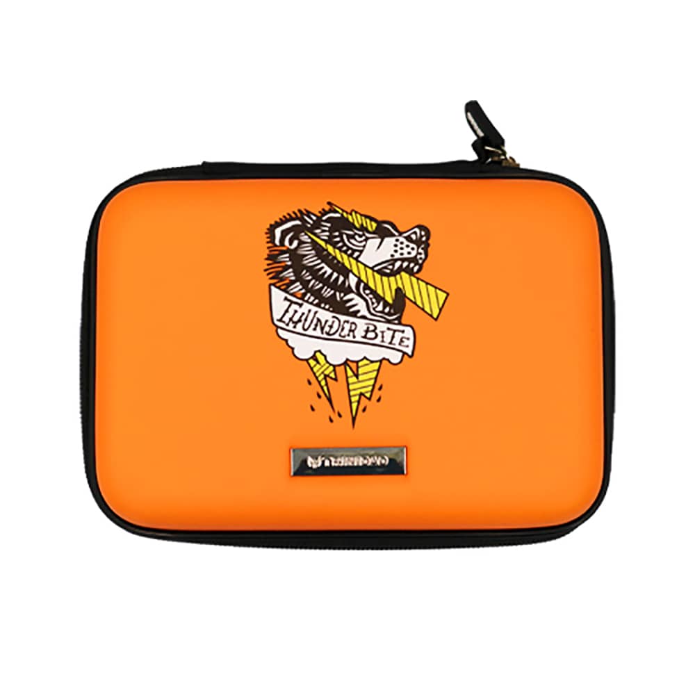 Misaladejuegos Funda Dardos Trinidad Capacity Thunder Bite Miyu Miyawaki Naranja